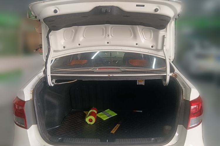 Used Kia K2 2015 Sedan 1.4L Automatic GLS Trunk