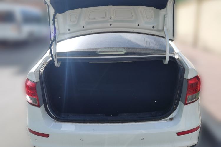 Used Kia K2 2015 Sedan 1.4L MT GLS Trunk