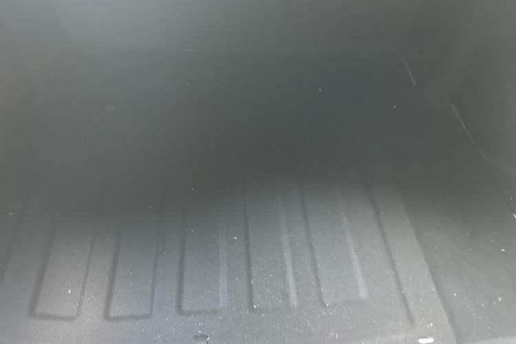 Used Kia K2 2015 Sedan 1.4L MT GLS Trunk