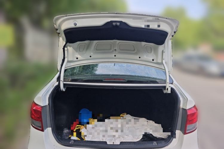 Used Kia K2 2015 Sedan 1.4L MT TOP Trunk