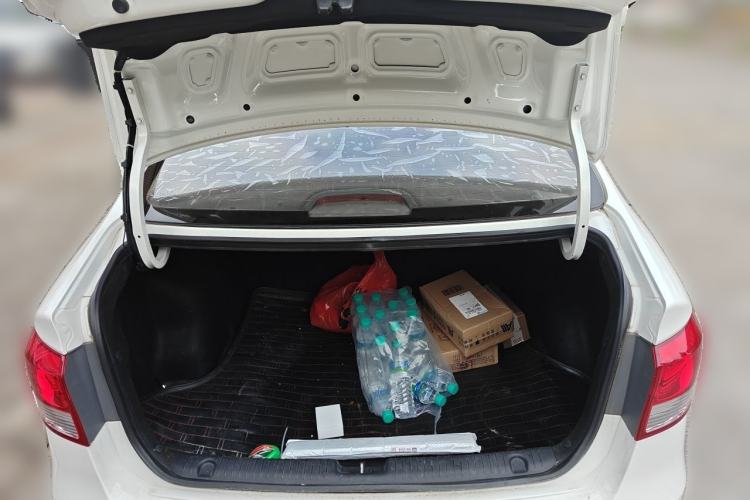 Used Kia K2 2015 Sedan 1.4L Automatic GLS Trunk