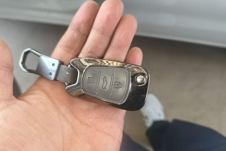 Used Kia K2 2015 Sedan 1.4L Automatic GLS Vehicle Key