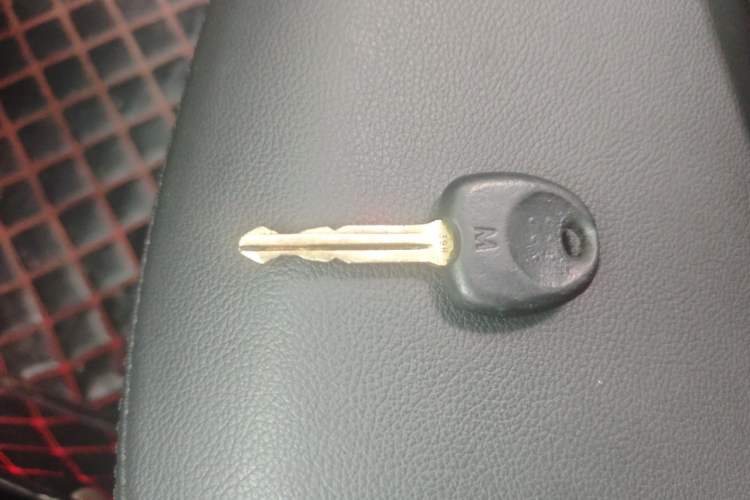 Used Kia K2 2015 Sedan 1.4L MT GLS Vehicle Key