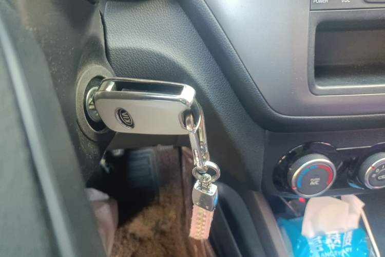 Used Kia K2 2015 Sedan 1.4L Automatic GLS Vehicle Key