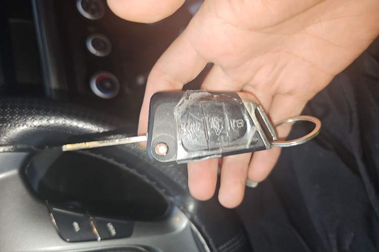 Used Kia K2 2015 Sedan 1.4L Automatic GLS Vehicle Key