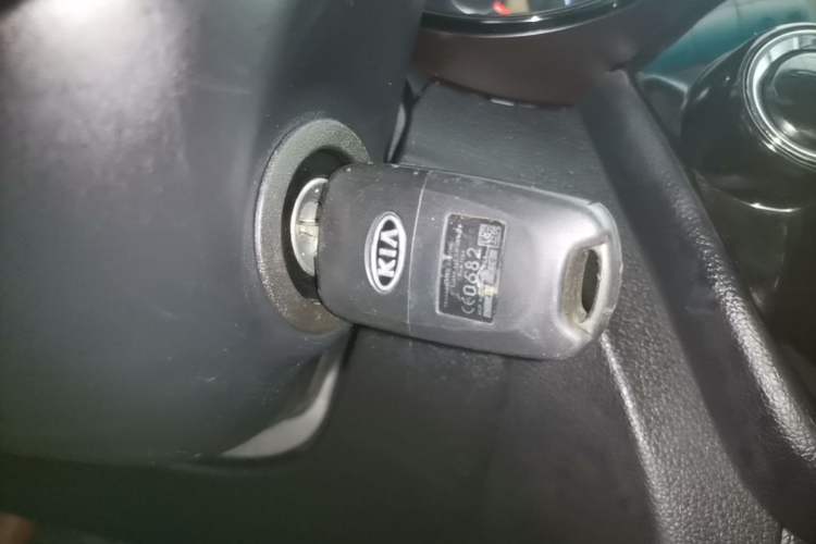Used Kia K2 2015 Sedan 1.4L Automatic GLS Vehicle Key