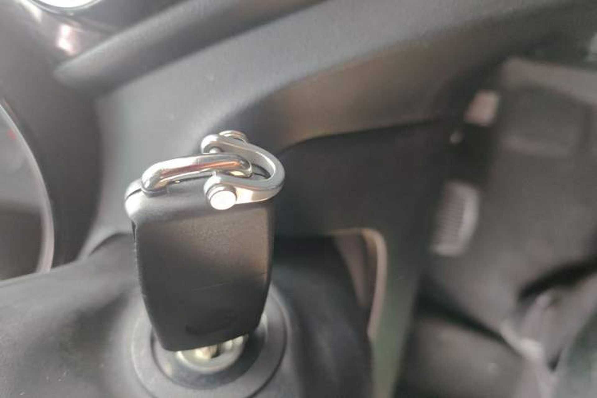 Used Kia K2 2015 Sedan 1.4L Automatic GLS Vehicle Key