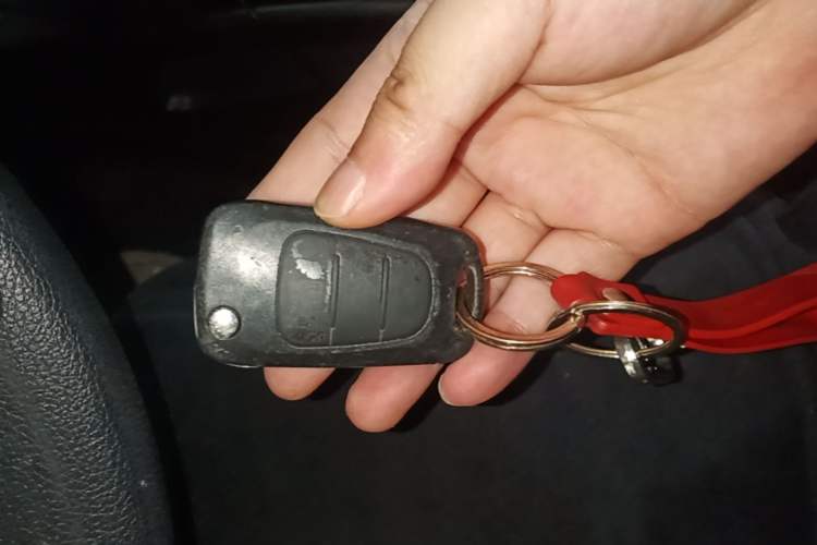 Used Kia K2 2015 Sedan 1.4L Automatic GLS Vehicle Key
