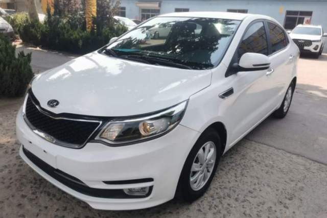 Used Kia K2 2015 Sedan 1.4L MT TOP