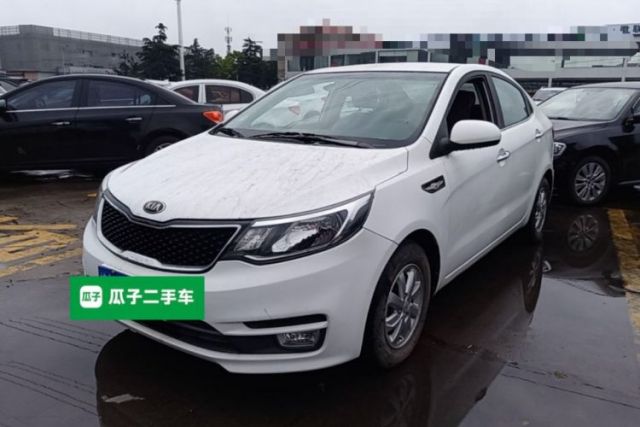 Used Kia K2 2015 Sedan 1.4L MT GLS