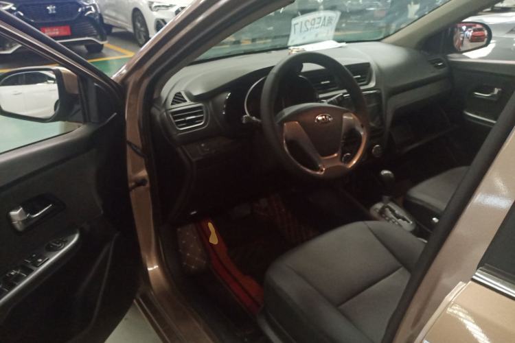 Used Kia K2 2015 Sedan 1.4L Automatic GLS Driver Seat