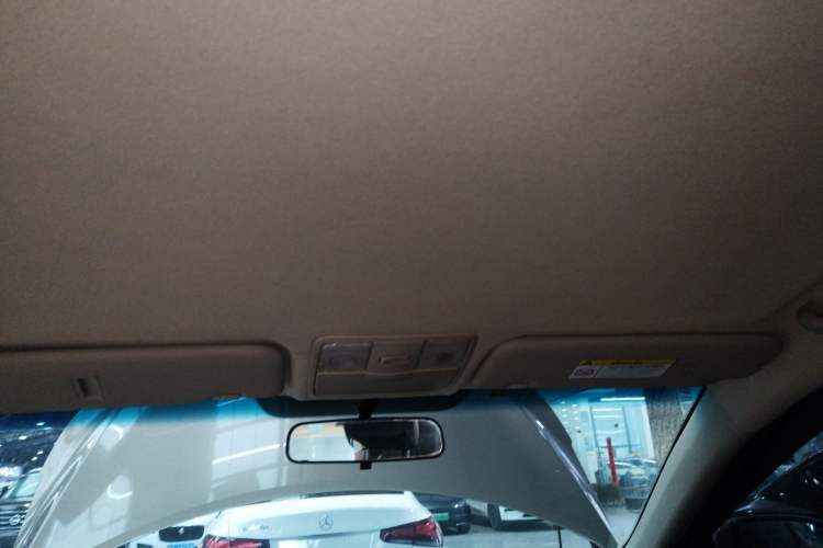 Used Kia K2 2015 Sedan 1.4L Automatic GLS Headliner