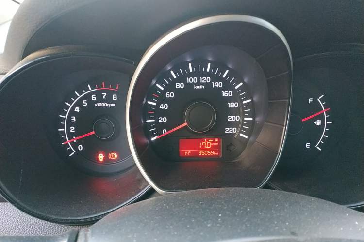 Used Kia K2 2015 Sedan 1.4L MT GLS Instrument Cluster
