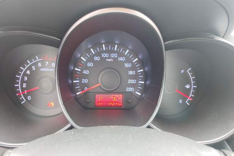 Used Kia K2 2015 Hatchback 1.4L AT GLS Cool Edition Instrument Cluster