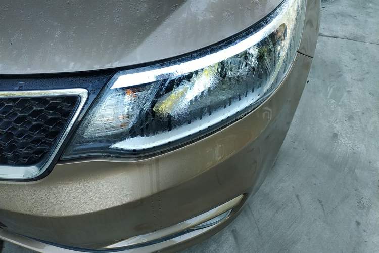 Used Kia K2 2015 Sedan 1.4L MT GLS Left Front Headlight
