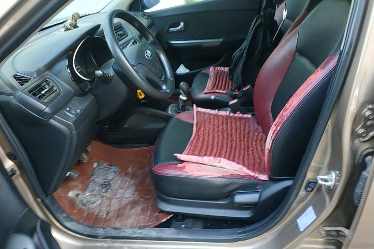 Used Kia K2 2015 Sedan 1.4L MT GLS Left Front Seat