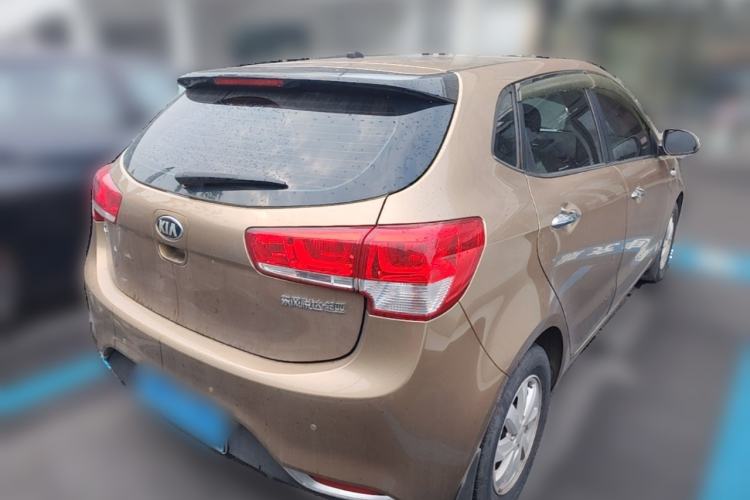 Used Kia K2 2015 Hatchback 1.4L AT GLS Cool Edition Rear Right 45 Deg