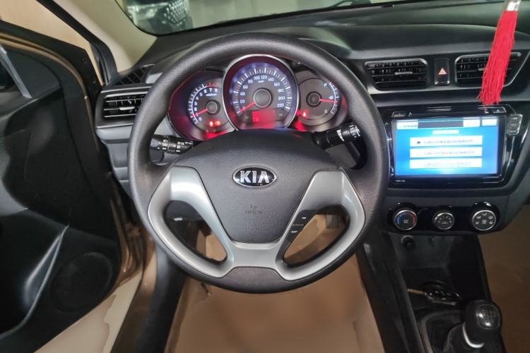 Used Kia K2 2015 Sedan 1.4L MT GLS Steering Wheel