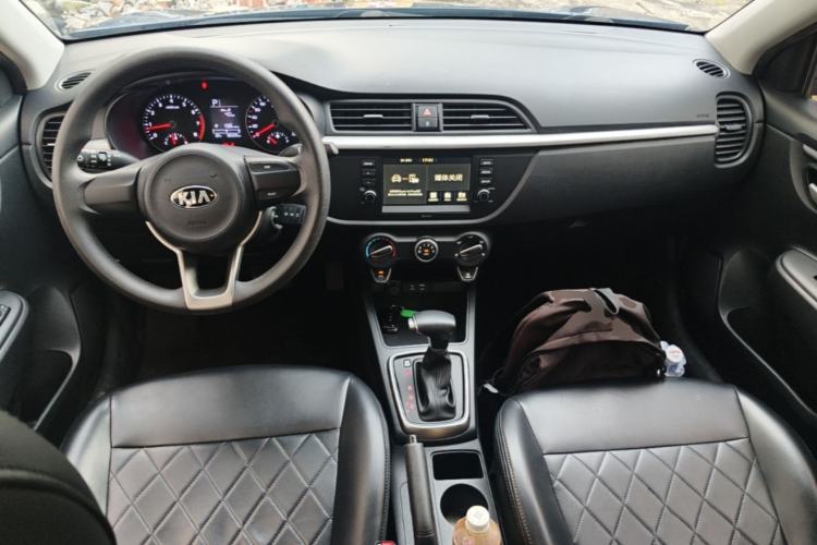 Used Kia K2 2017 Sedan 1.4L Automatic GLS Center Console