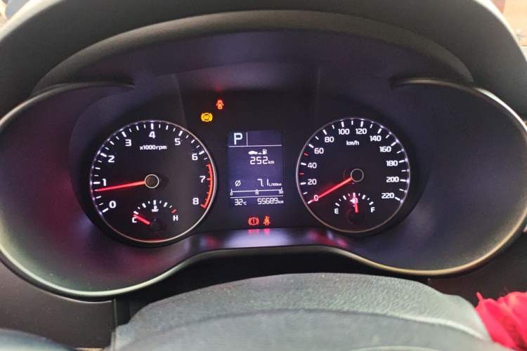 Used Kia K2 2017 Sedan 1.4L Automatic GLS Instrument Cluster