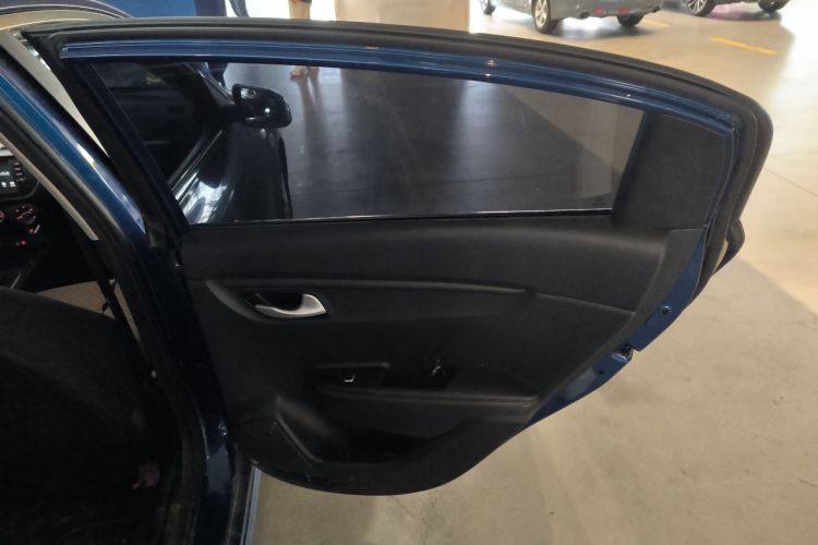 Used Kia K2 2017 Sedan 1.4L Automatic GLS Interior 6