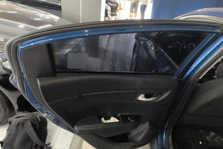 Used Kia K2 2017 Sedan 1.4L Automatic GLS Interior 8
