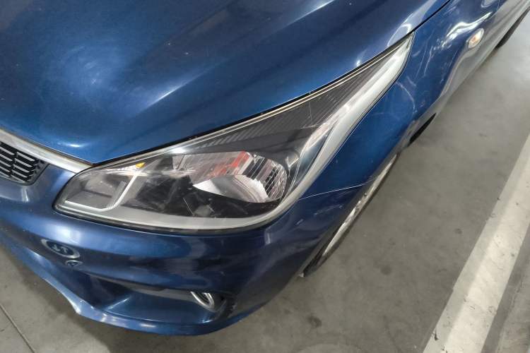 Used Kia K2 2017 Sedan 1.4L Automatic GLS Left Front Headlight