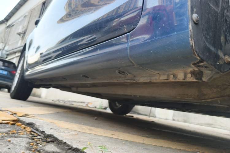 Used Kia K2 2017 Sedan 1.4L Automatic GLS Right Side Sill