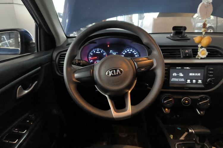Used Kia K2 2017 Sedan 1.4L Automatic GLS Steering Wheel