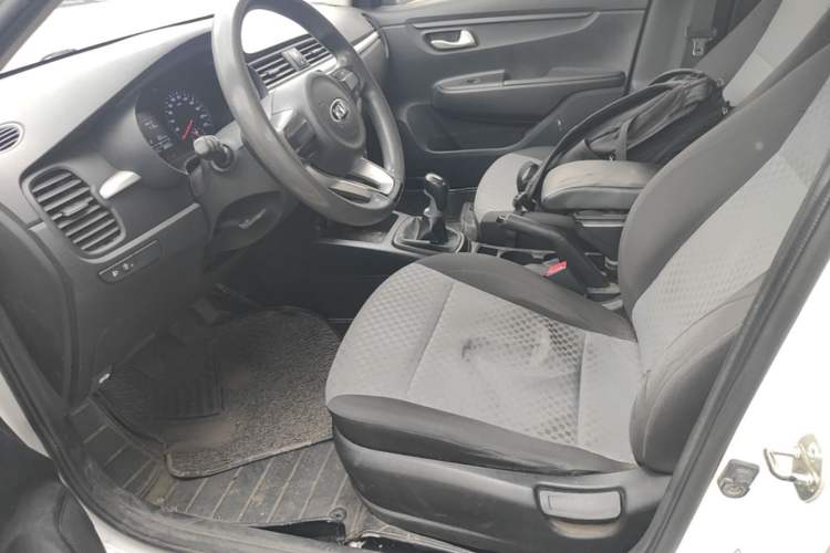 Used Kia K2 2017 Sedan 1.4L Manual Transmission GLS Left Front Seat