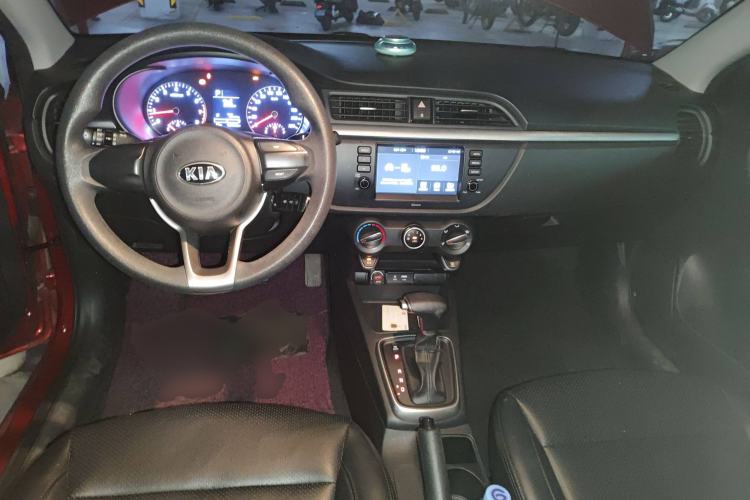 Used Kia K2 2017 Sedan 1.4L Automatic GLS Center Console