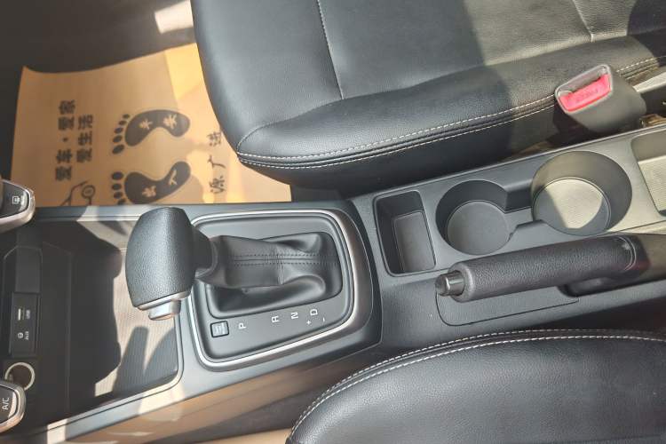 Used Kia K2 2017 Sedan 1.4L Automatic GLS Interior 1