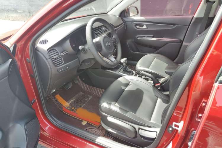 Used Kia K2 2017 Sedan 1.4L Automatic Transmission 15th Anniversary Special Edition GLS Interior 3