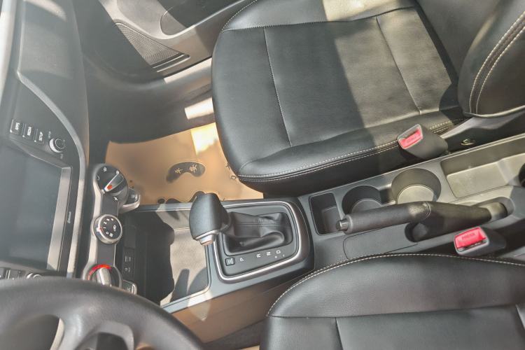 Used Kia K2 2017 Sedan 1.4L Automatic GLS Interior 3