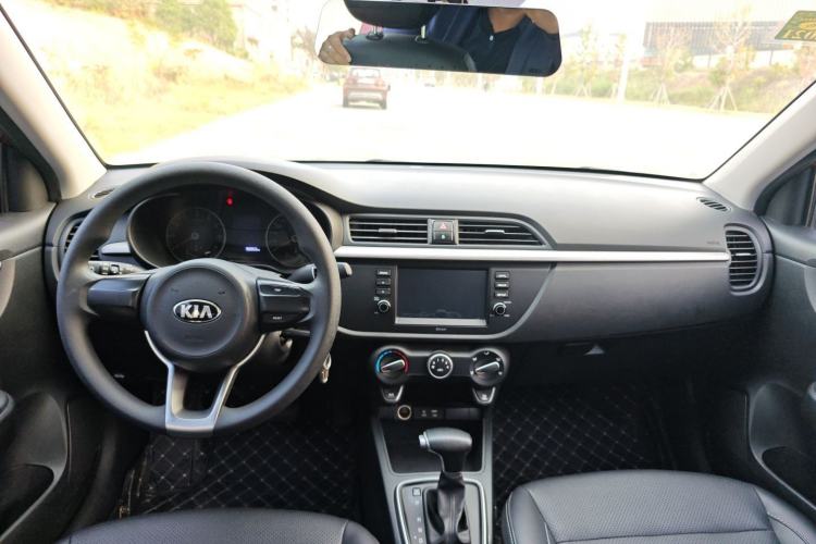 Used Kia K2 2017 Sedan 1.4L Automatic GLS Interior 3