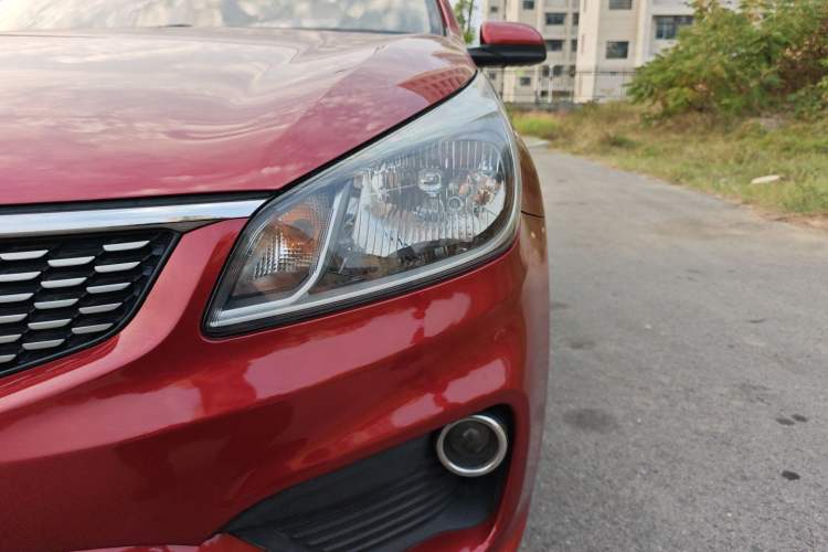 Used Kia K2 2017 Sedan 1.4L Automatic GLS Left Front Headlight