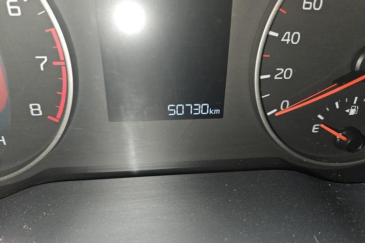 Used Kia K2 2017 Sedan 1.4L Automatic GLS Odometer Close Up