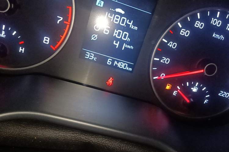 Used Kia K2 2017 Sedan 1.4L Automatic GLS Odometer Close Up