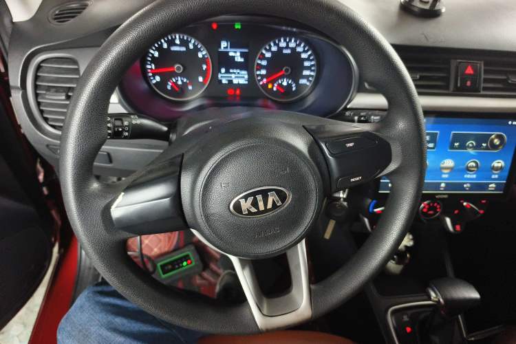 Used Kia K2 2017 Sedan 1.4L Automatic GLS Steering Wheel