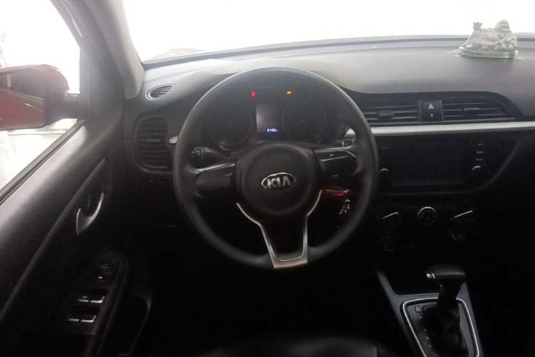 Used Kia K2 2017 Sedan 1.4L Automatic GLS Steering Wheel