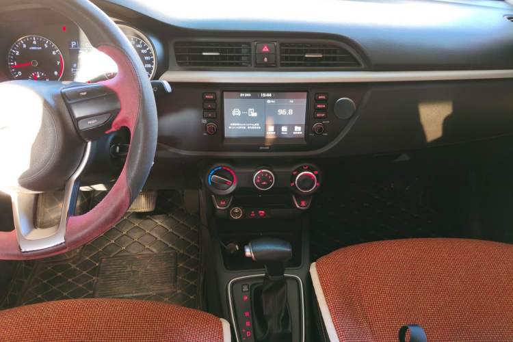 Used Kia K2 2017 Sedan 1.4L Automatic GLS Audio And AC Panel