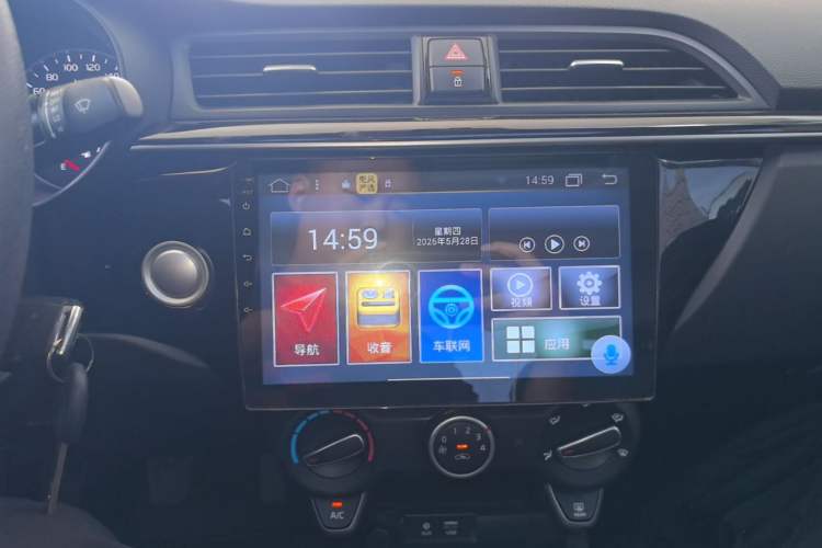 Used Kia K2 2017 Sedan 1.4L Manual Transmission 15th Anniversary Special Edition GLS Audio And AC Panel