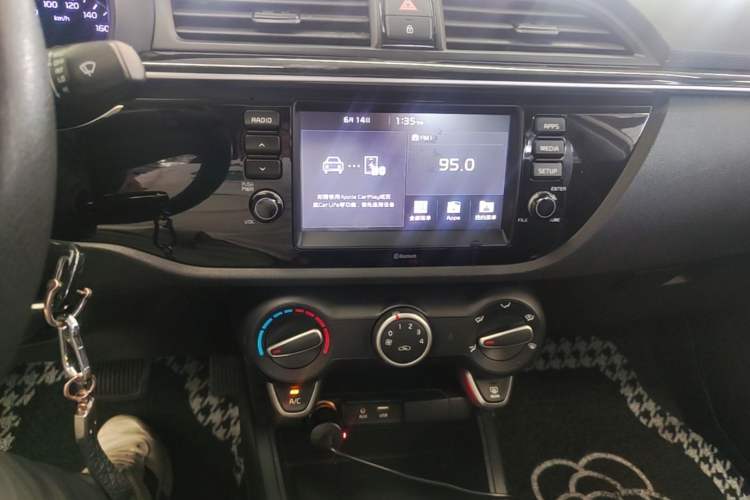 Used Kia K2 2017 Sedan 1.4L Automatic Transmission 15th Anniversary Special Edition GLS Audio And AC Panel