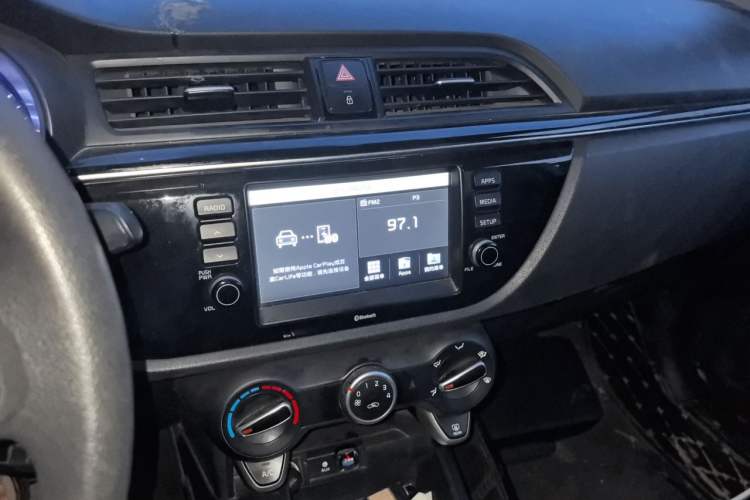 Used Kia K2 2017 Sedan 1.4L Automatic Transmission 15th Anniversary Special Edition GLS Audio And AC Panel