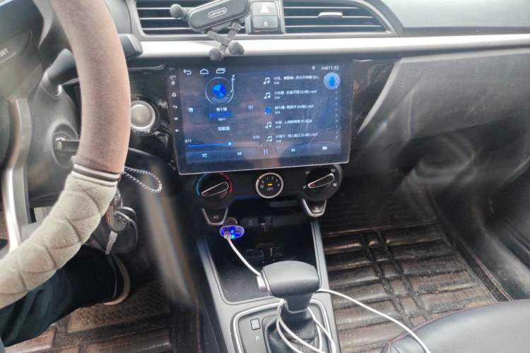 Used Kia K2 2017 Sedan 1.4L Automatic GLS Audio And AC Panel