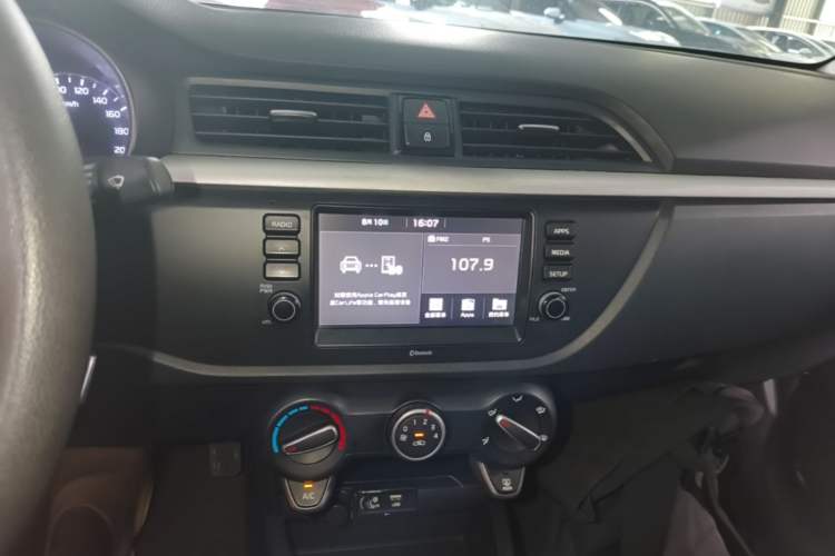 Used Kia K2 2017 Sedan 1.4L Automatic GLS Audio And AC Panel