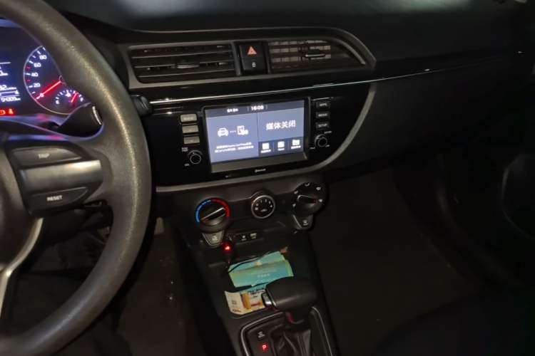Used Kia K2 2017 Sedan 1.4L Automatic Transmission 15th Anniversary Special Edition GLS Audio And AC Panel