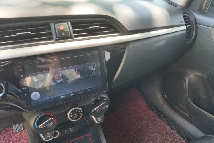 Used Kia K2 2017 Sedan 1.4L Manual Transmission GLS Audio And AC Panel