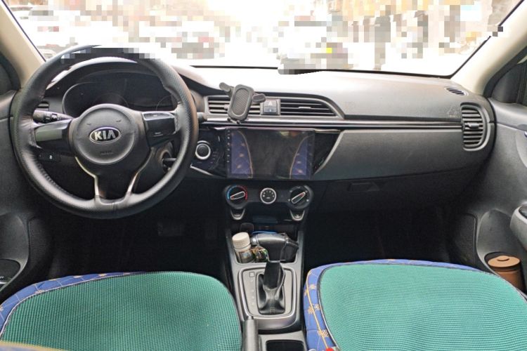 Used Kia K2 2017 Sedan 1.4L Automatic Transmission 15th Anniversary Special Edition GLS Center Console