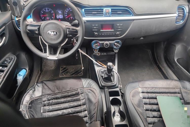 Used Kia K2 2017 Sedan 1.4L Manual Transmission GLS Center Console